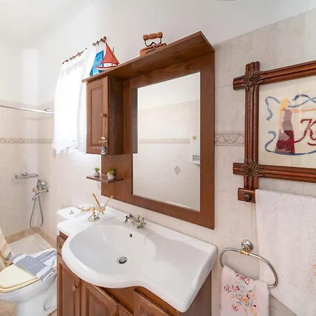 Irene's House * 라카니아