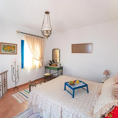 Irene's House Lachania